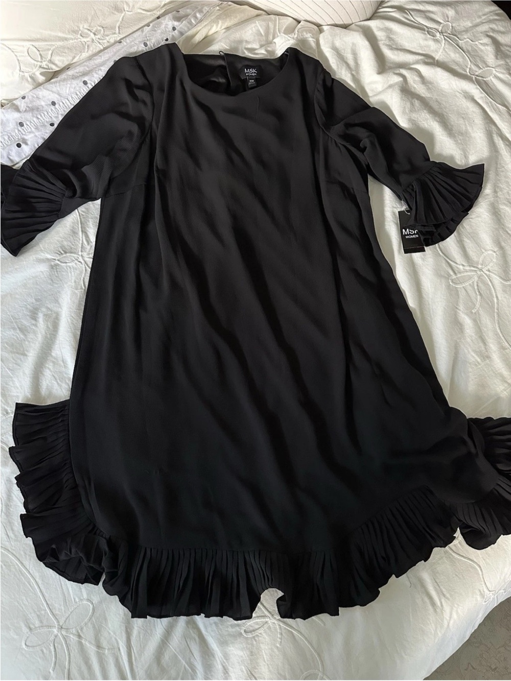 MSK Black Pleated Shift Dress Round Neck 3/4 Sleeve 18W NWT